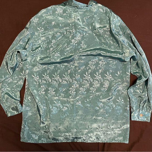 H.E.R. green Floral Print Button Up Long Sleeve Blouse - Picture 4 of 6